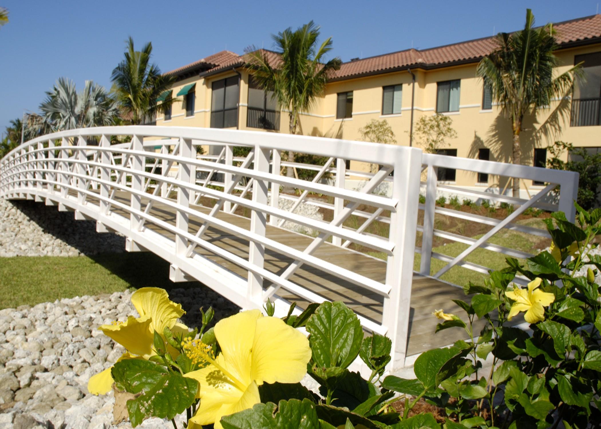 Naples Bay Resort & Marina Екстериор снимка